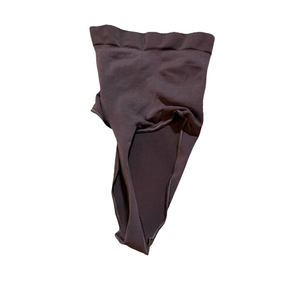 Skims Semi High Waisted Thong - Cocoa - NWOT - XS - Picture 3 of 4